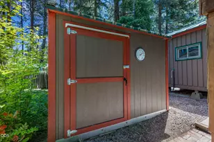 26104 SW Pine Dr, Camp Sherman, OR 97730 - Photo 25