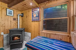 26104 SW Pine Dr, Camp Sherman, OR 97730 - Photo 19