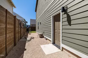 20571 Rolen Ave, Bend, OR 97702 - Photo 33