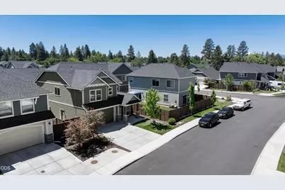 20571 Rolen Avenue, Bend, OR 97702 - Photo 37