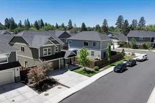 20571 Rolen Ave, Bend, OR 97702 - Photo 37