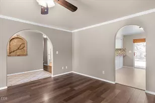 1156 Ginger Way, Medford, OR 97501 - Photo 5