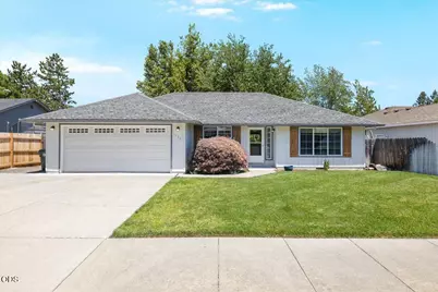 1156 Ginger Way, Medford, OR 97501 - Photo 1