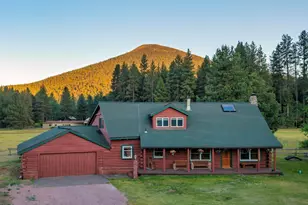 13751 SW Meadow View Dr, Camp Sherman, OR 97730 - Photo 1