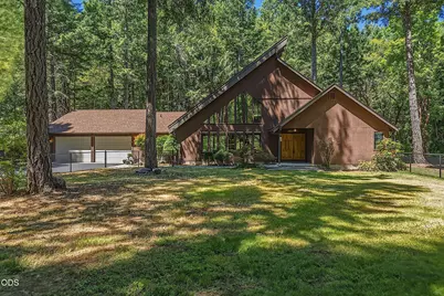 484 Round Prairie Road, Wilderville, OR 97543 - Photo 3