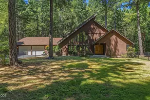 484 Round Prairie Rd, Wilderville, OR 97543 - Photo 3