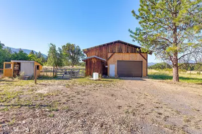 19560 Williams Highway, Williams, OR 97544 - Photo 39