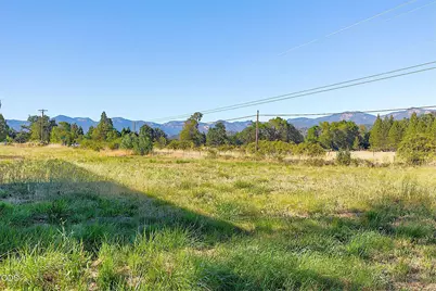 19560 Williams Highway, Williams, OR 97544 - Photo 45