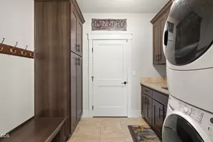 63337 Stonewood Dr, Bend, OR 97701 - Photo 23