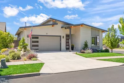 63177 Iner Loop, Bend, OR 97701 - Photo 1