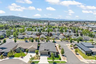 63177 Iner Loop, Bend, OR 97701 - Photo 33