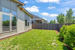 63177 Iner Loop, Bend, OR 97701 - Photo 31