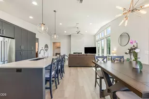 63177 Iner Loop, Bend, OR 97701 - Photo 13