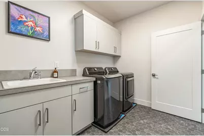 63177 Iner Loop, Bend, OR 97701 - Photo 27