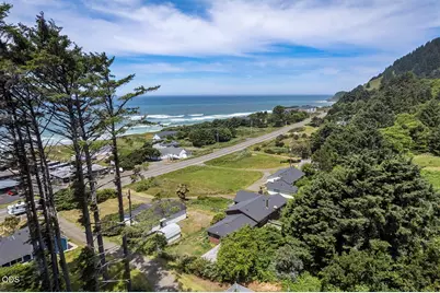 95489 Highway 101 S, Yachats, OR 97498 - Photo 45