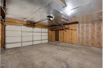 16801 Gross Drive, Bend, OR 97707 - Photo 45
