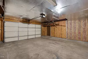 16801 Gross Dr, Bend, OR 97707 - Photo 45