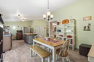 16801 Gross Dr, Bend, OR 97707 - Photo 35