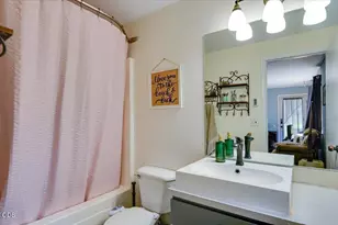 16801 Gross Dr, Bend, OR 97707 - Photo 29