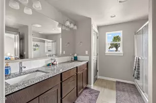 3375 NW Canyon Dr, Redmond, OR 97756 - Photo 23