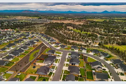 3375 NW Canyon Drive, Redmond, OR 97756 - Photo 51