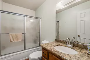 1031 Kristen Dr, Medford, OR 97504 - Photo 23