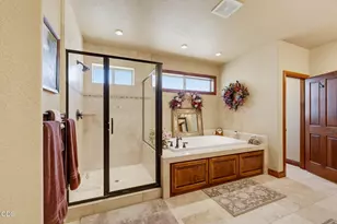635 7th Fairway Dr, Medford, OR 97504 - Photo 51