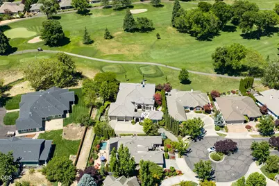635 Seventh Fairway Drive, Medford, OR 97504 - Photo 73