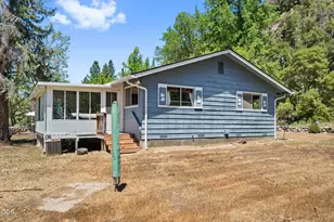 3550 Upper Applegate Rd, Jacksonville, OR 97530 - Photo 47