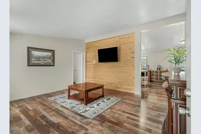 845 Sea Street #N/A, Sutherlin, OR 97479 - Photo 5