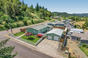 845 Sea St, Sutherlin, OR 97479 - Photo 31