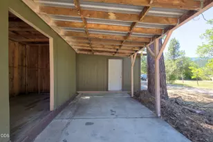 925 Meadow View Dr, Williams, OR 97544 - Photo 49