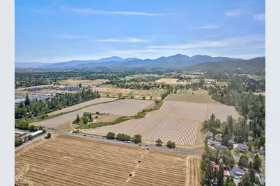 2991 W Main Street, Medford, OR 97501 - Photo 9