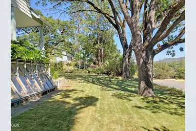 127 4th Avenue, Gold Hill, OR 97525 - Photo 57