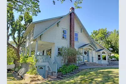 127 4th Avenue, Gold Hill, OR 97525 - Photo 1