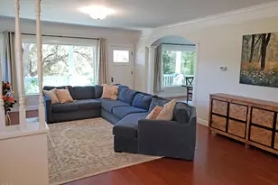 127 4th Ave, Gold Hill, OR 97525 - Photo 3