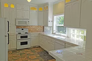 127 4th Ave, Gold Hill, OR 97525 - Photo 17