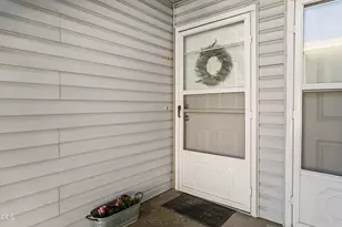 1630 SE Tempest Dr, Bend, OR 97702 - Photo 27