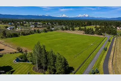 67480 Cloverdale Road, Bend, OR 97703 - Photo 55