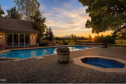 67480 Cloverdale Road, Bend, OR 97703 - Photo 61