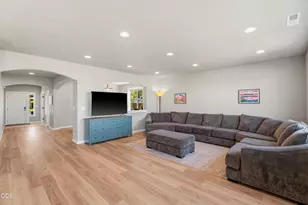 2859 SW 47th St, Redmond, OR 97756 - Photo 13