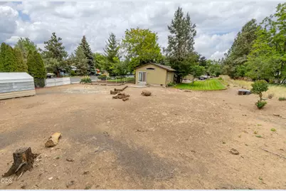 63679 High Standard Drive, Bend, OR 97701 - Photo 27