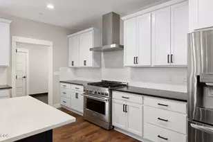 615 NW 89th St, Redmond, OR 97756 - Photo 13