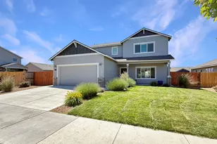 241 NW Monte Vis Ave, Madras, OR 97741 - Photo 35