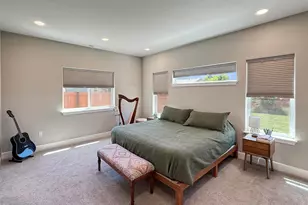 241 NW Monte Vis Ave, Madras, OR 97741 - Photo 17