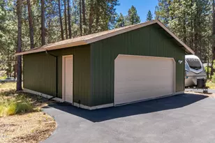 19176 Indian Summer Rd, Bend, OR 97702 - Photo 29