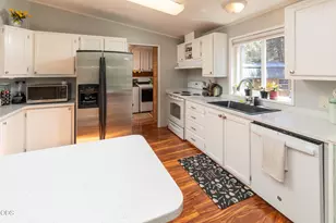 19176 Indian Summer Rd, Bend, OR 97702 - Photo 11