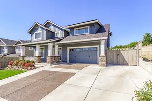 4078 Fieldbrook Ave, Medford, OR 97504 - Photo 1
