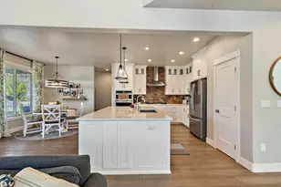 4078 Fieldbrook Ave, Medford, OR 97504 - Photo 5