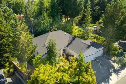 1119 NW Morgan Lane, Grants Pass, OR 97526 - Photo 1